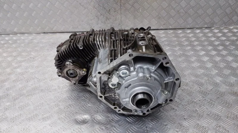 Раздаточная коробка Toyota Land Cruiser 2019 URJ202