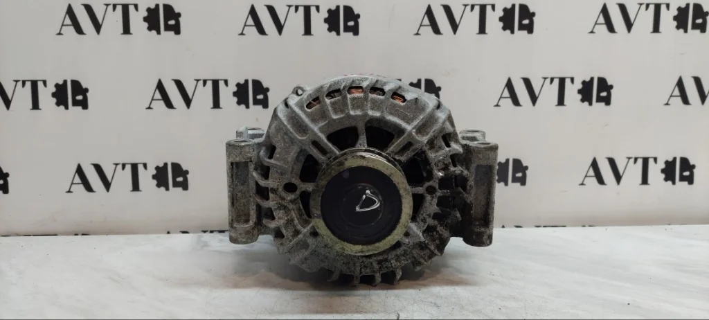 Генератор Volkswagen Passat B7 CDA CDAB CDAA