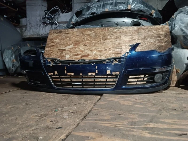 Бампер Volkswagen Passat 2008 3C2