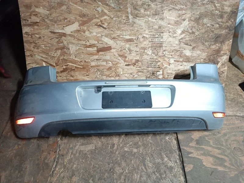 Бампер Volkswagen Golf 2010 6