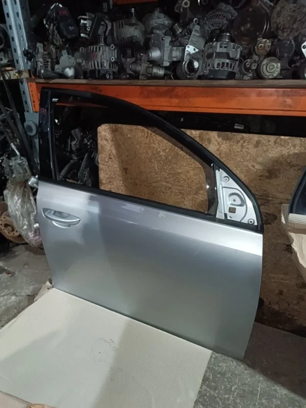 Дверь Volkswagen Golf 2010 6