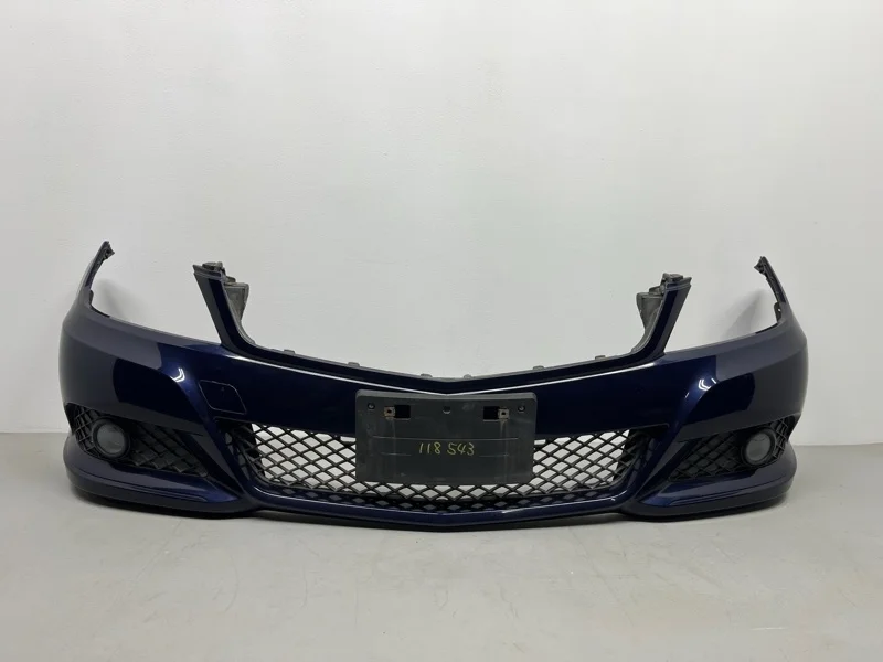 Бампер Mercedes W204