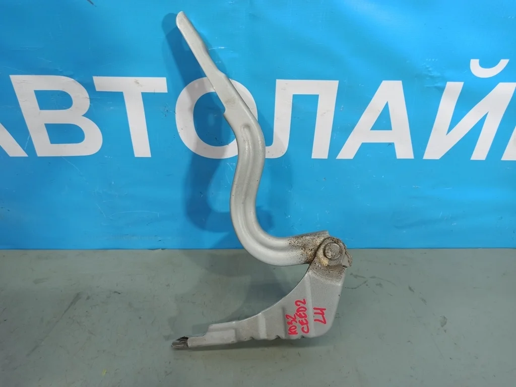 петля капота Kia Ceed 2 JD 2012-2015  30.11.2012