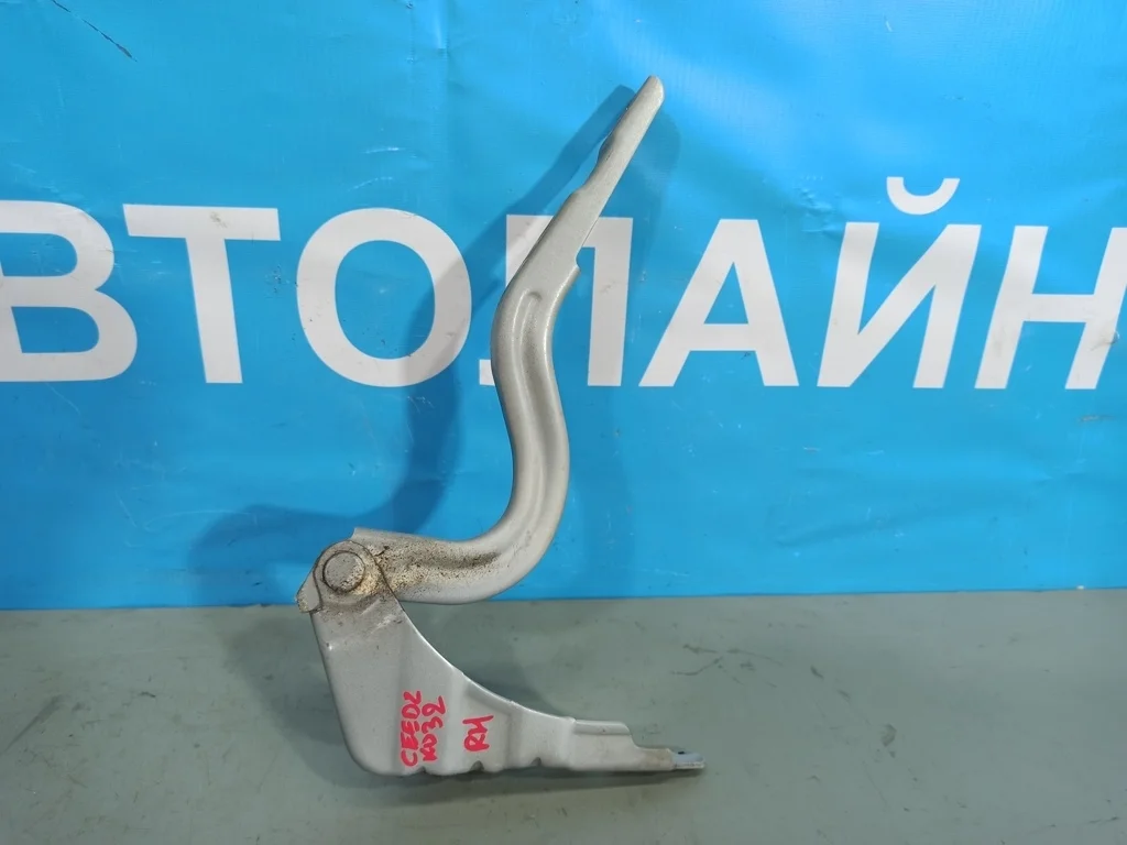 петля капота Kia Ceed 2 JD 2012-2015  30.11.2012