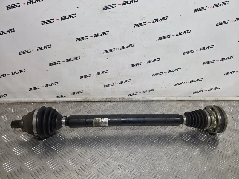 Приводной вал Volkswagen Touran 2010 1K0407272PK CAVC, правый