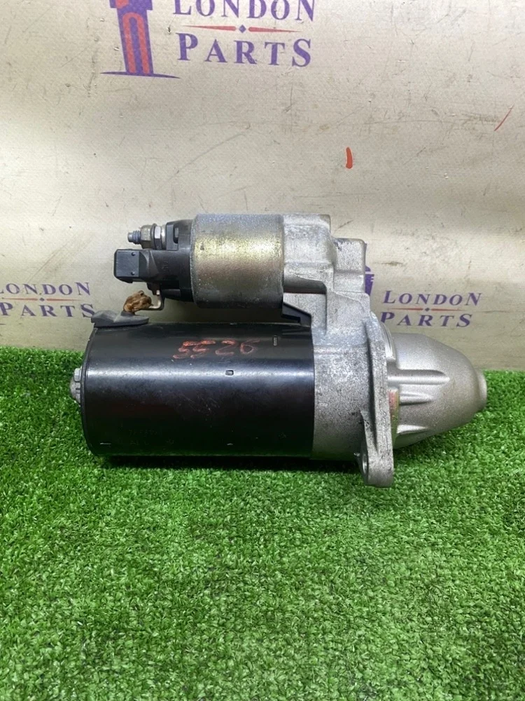Стартер BMW 320i F30