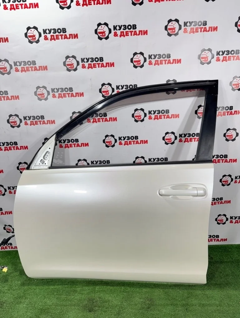 Дверь боковая передняя левая Toyota Land Cruiser