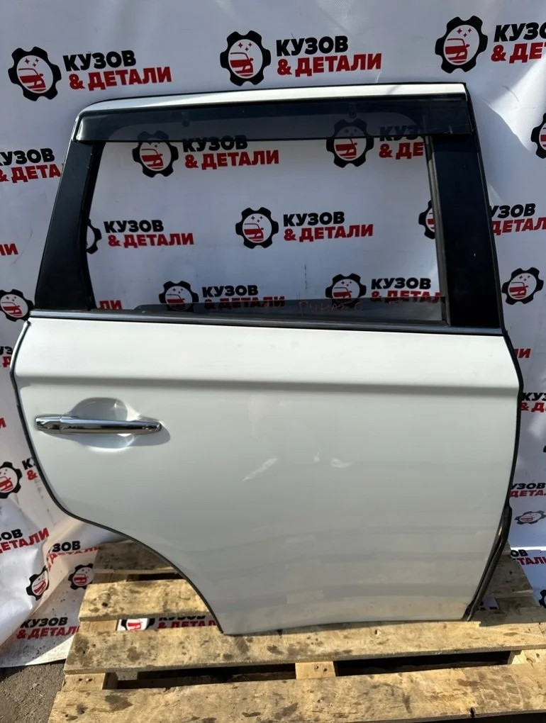 Дверь боковая задняя правая Mitsubishi Outlander 3