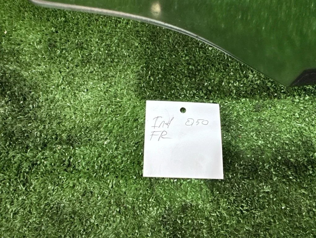 Стекло двери переднее правое Infiniti Q50 V37