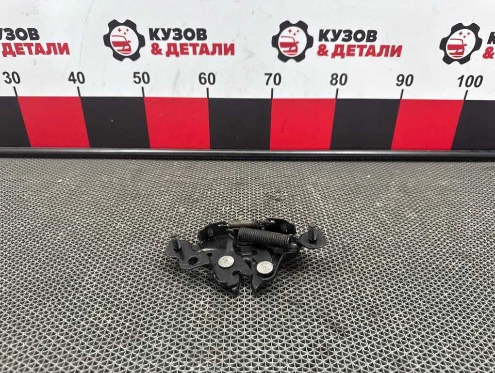 Замок капота Nissan Qashqai