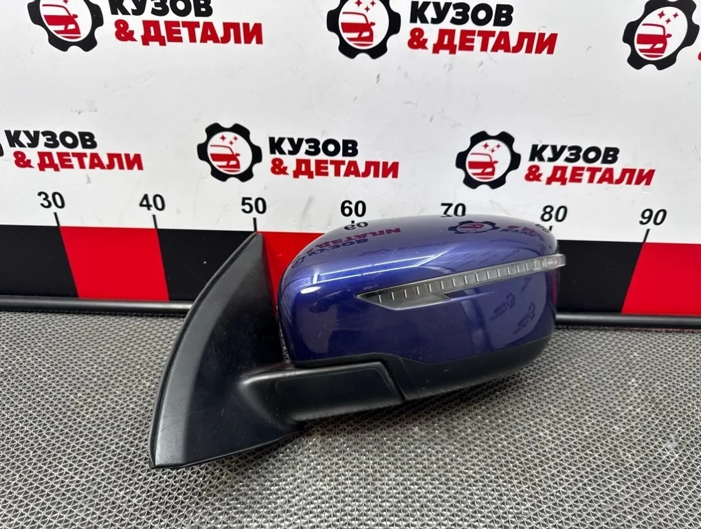 Зеркало заднего вида боковое левое Nissan Qashqai