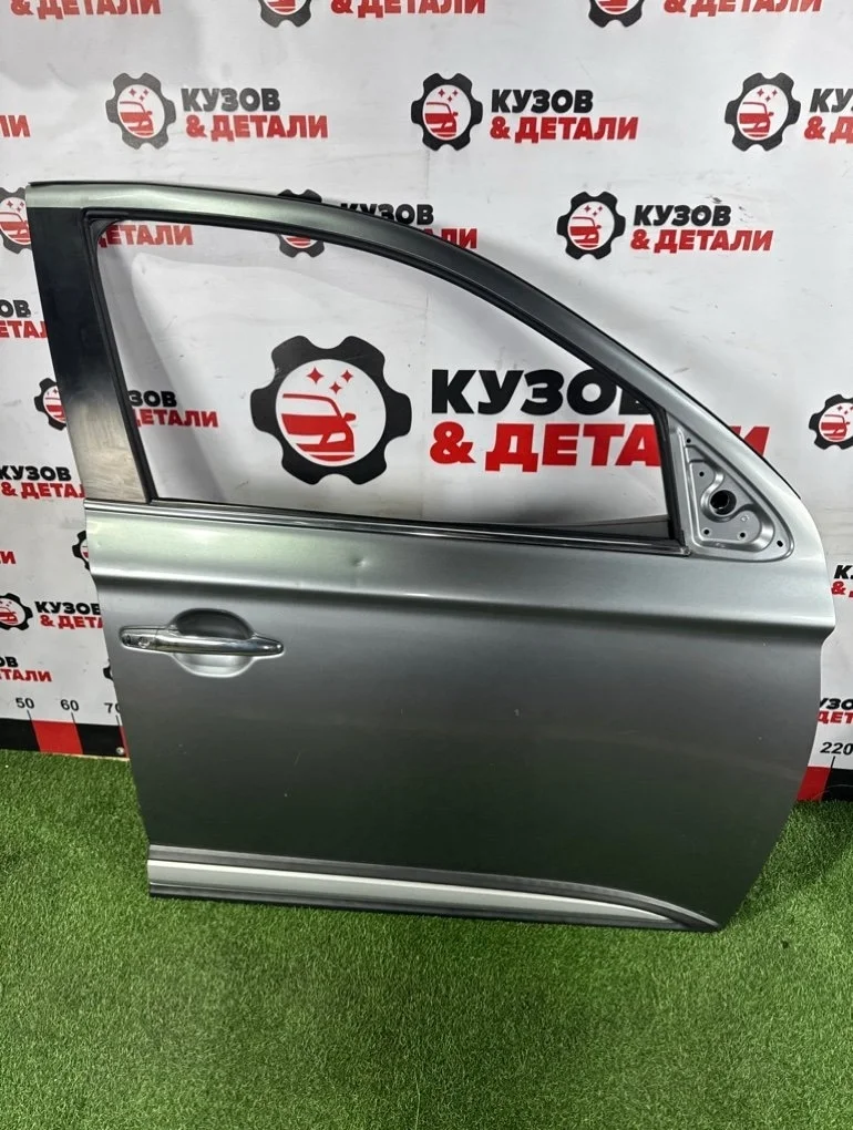 Дверь боковая передняя правая Mitsubishi Outlander