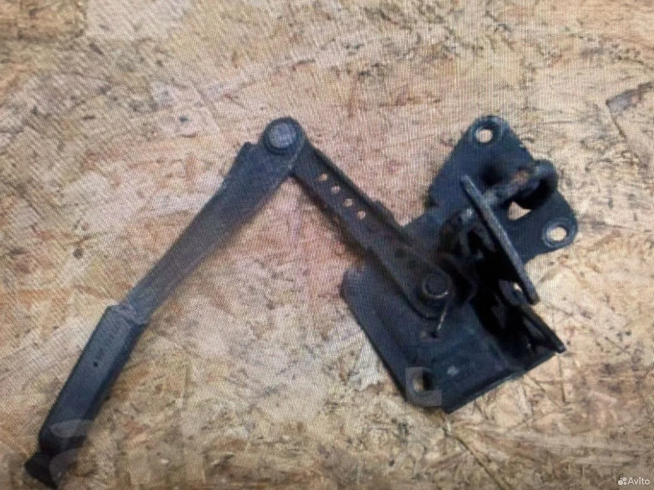 Замок капота audi a6 allroad c5 4z7823480a