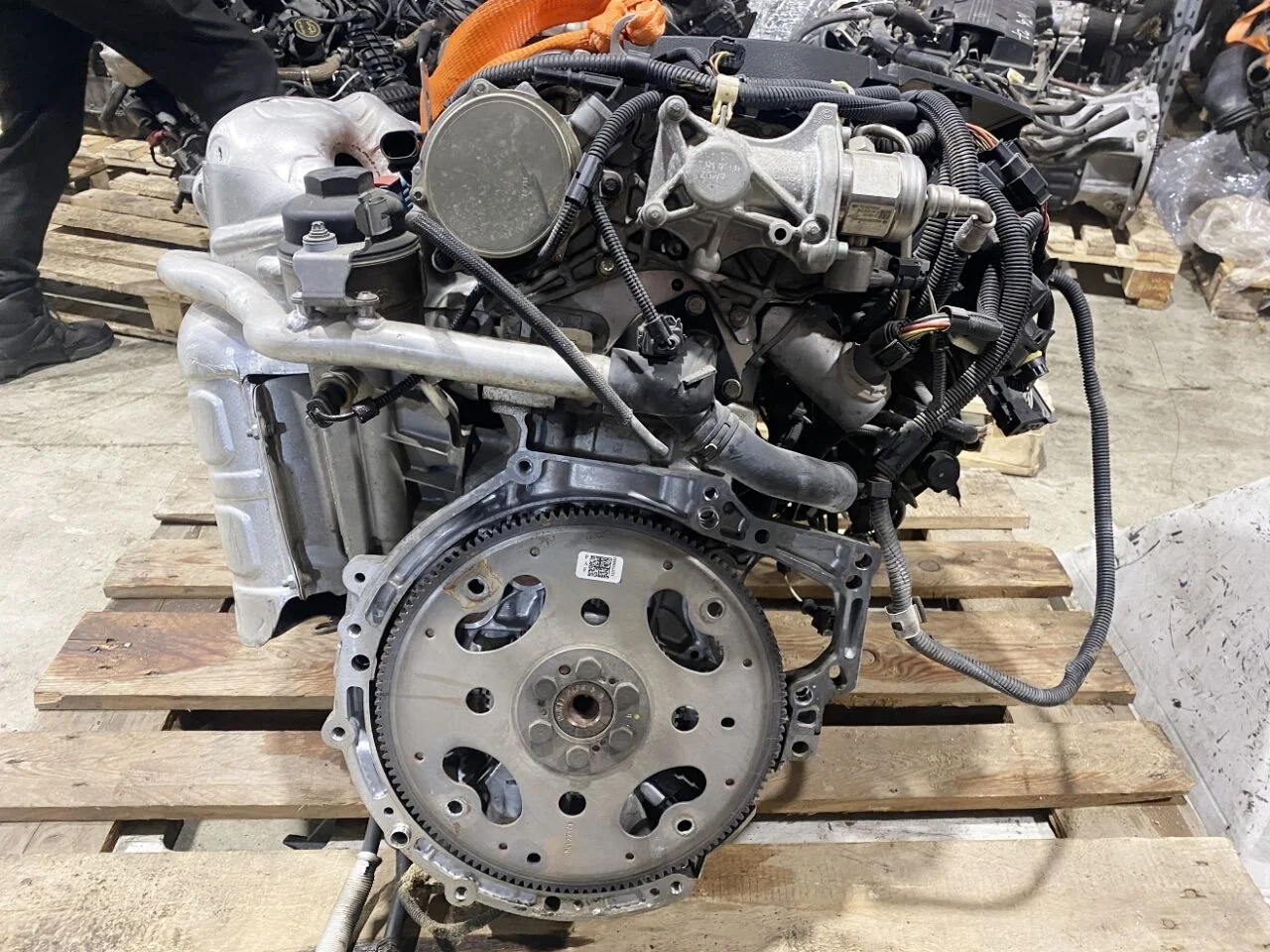 Двигатель N13B16A на BMW 1-Series В сборе мин.пробег