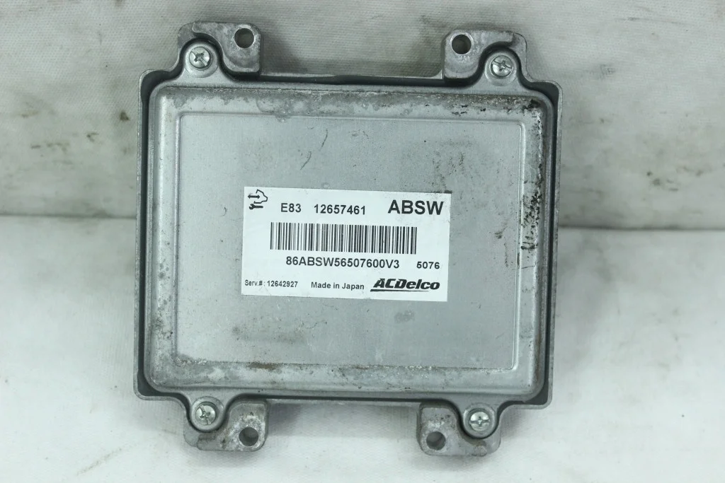 Блок управления ДВС 1,4-1,6 12657461 Opel Astra J