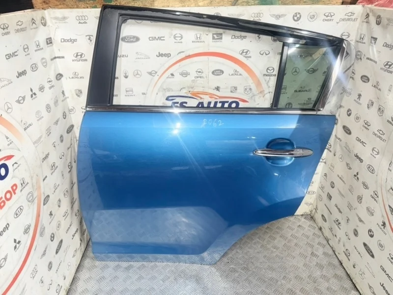 Дверь боковая Kia Sportage 3 2013 770033W000 SUV 2.0 D4HA, задняя левая