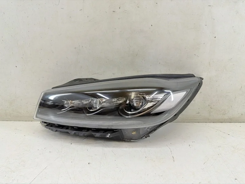 Фара Kia Sorento Prime 2018-2020 3