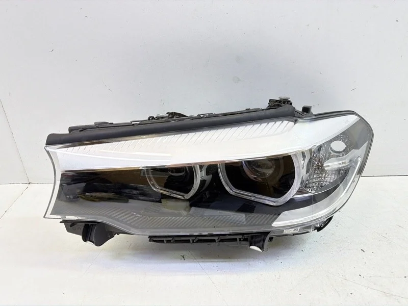 Фара BMW 5-Series 2016-2020 G30