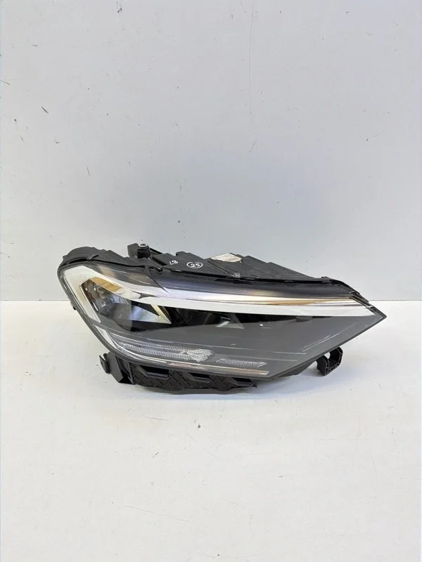 Фара Volkswagen Polo 2020-2026