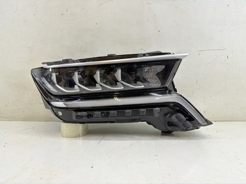 Фара Kia Sorento 2020-2023 4