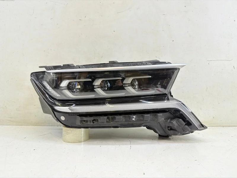 Фара Kia Sorento 2020-2023 4