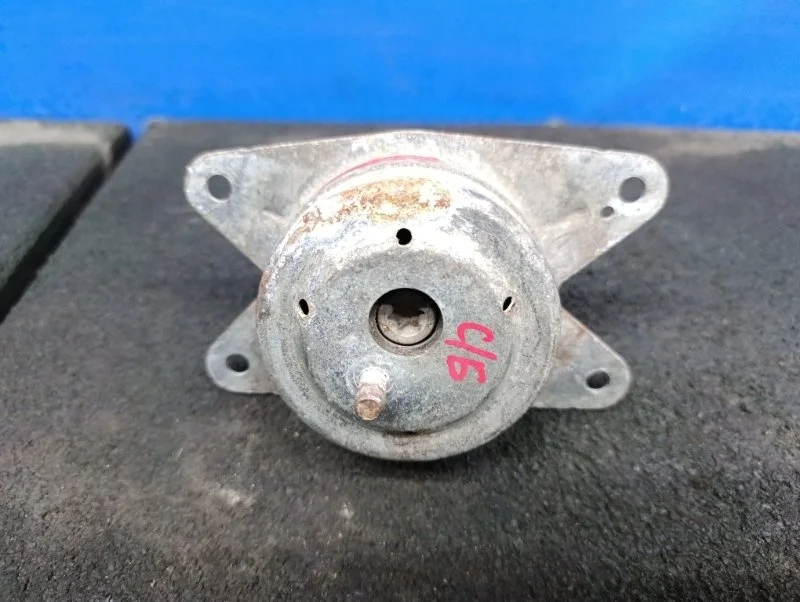 Опора двигателя Opel Astra H 2004-2014 90538543 H