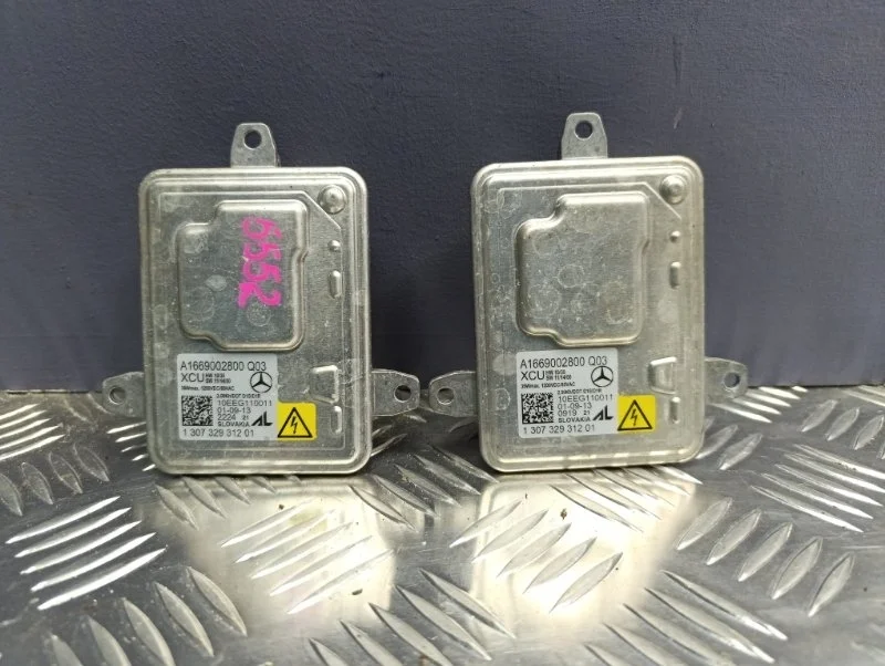 Блок розжига ксенона Mercedes-Benz A-Class 2013 A1669002800 W176 270.910