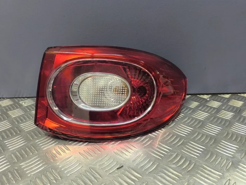 Фонарь задний правый volkswagen Tiguan 2009 5N0945096H 5N1 CAWA