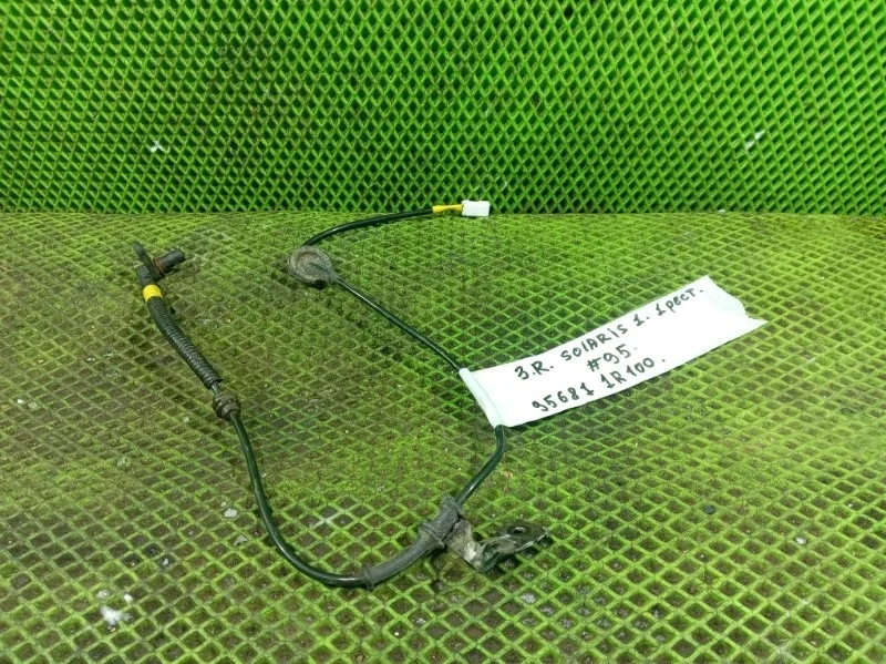 Задний правый датчик ABS Hyundai Solaris 1 2016 956811R100 СЕДАН G4FA