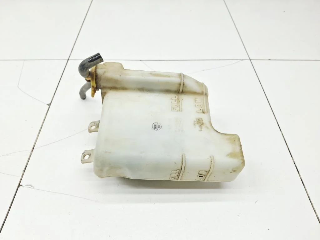 Бачок расширительный Mazda BT-50 2011 J97M