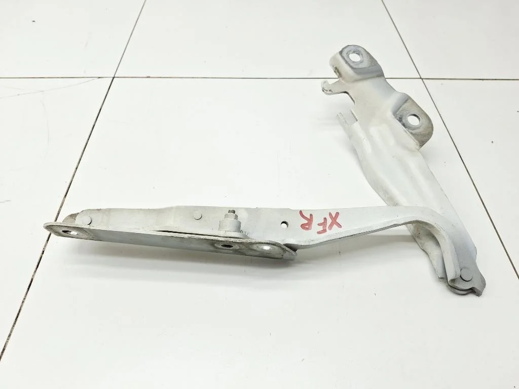 Петля капота правая Jaguar XF 2013 X250