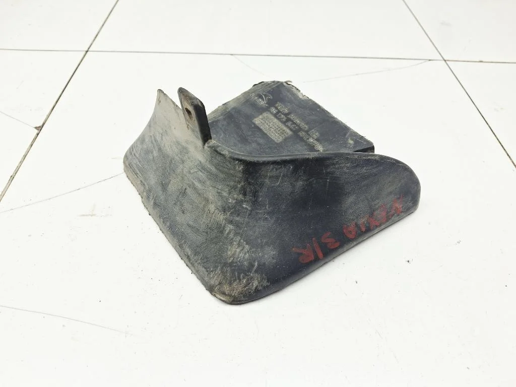 Брызговик задний правый Daewoo Nexia 2009 N150