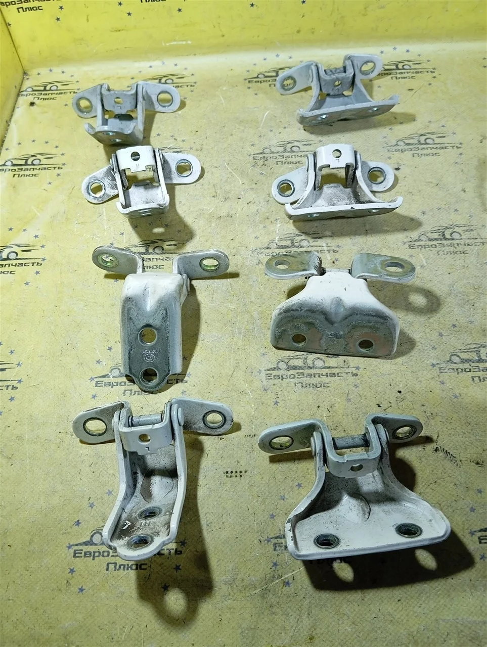 Петли двери Hyundai i40 794203K000 VF