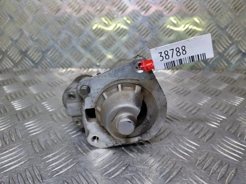 Стартер Volvo