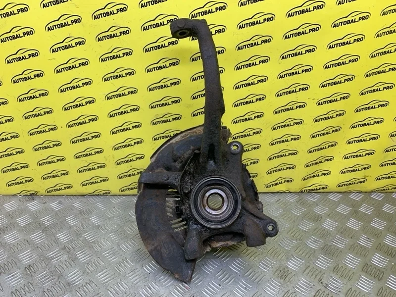Кулак поворотный правый Lexus LX 570 (2007-2022) 2008 4321160190 ВНЕДОРОЖНИК 5.7 I 3URFE