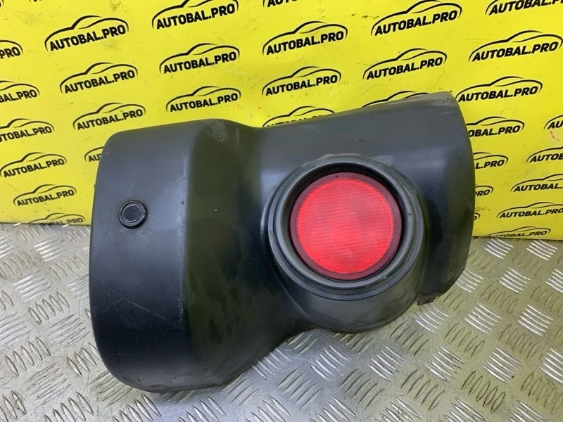 Клык бампера задний правый Mitsubishi L200 (2006-2015) 2008 6410A226 ПИКАП 2.5 D 4D56