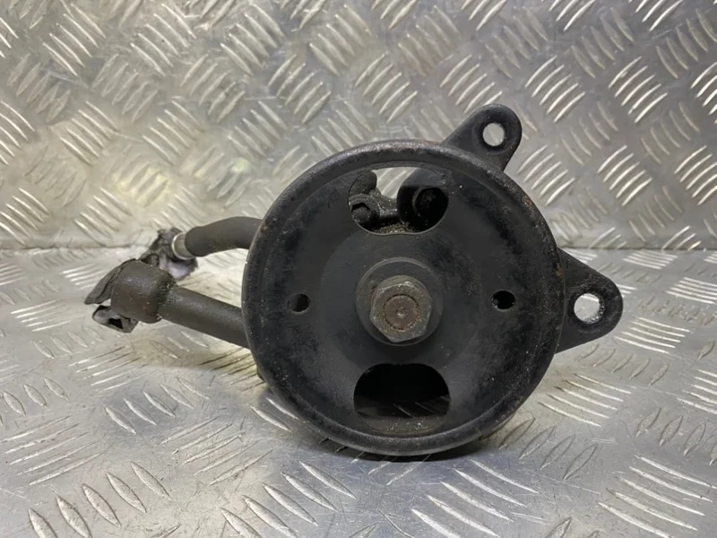 Насос гидроусилителя руля Nissan Navara (D40) 2004-2015 2008 491103X01A ПИКАП 2.5 D YD25DDTI