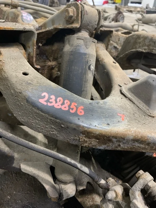 Амортизатор задний Nissan Pathfinder (R51M) 2004-2013 2005 56200EA511 ВНЕДОРОЖНИК 2.5 D YD25DDTI