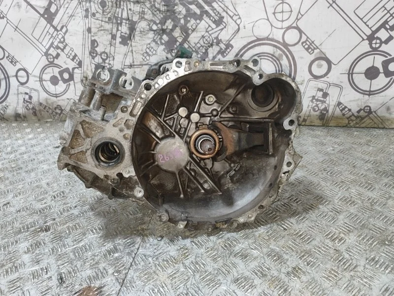 МКПП Toyota Avensis 303002D110 T250 1CDFTV