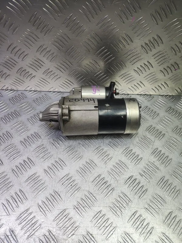 Стартер Mitsubishi Pajero 3 MD172864 V75W 6G74