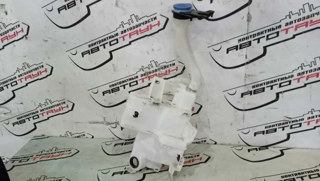 БАЧОК ОМЫВАТЕЛЯ MAZDA KD4567481
