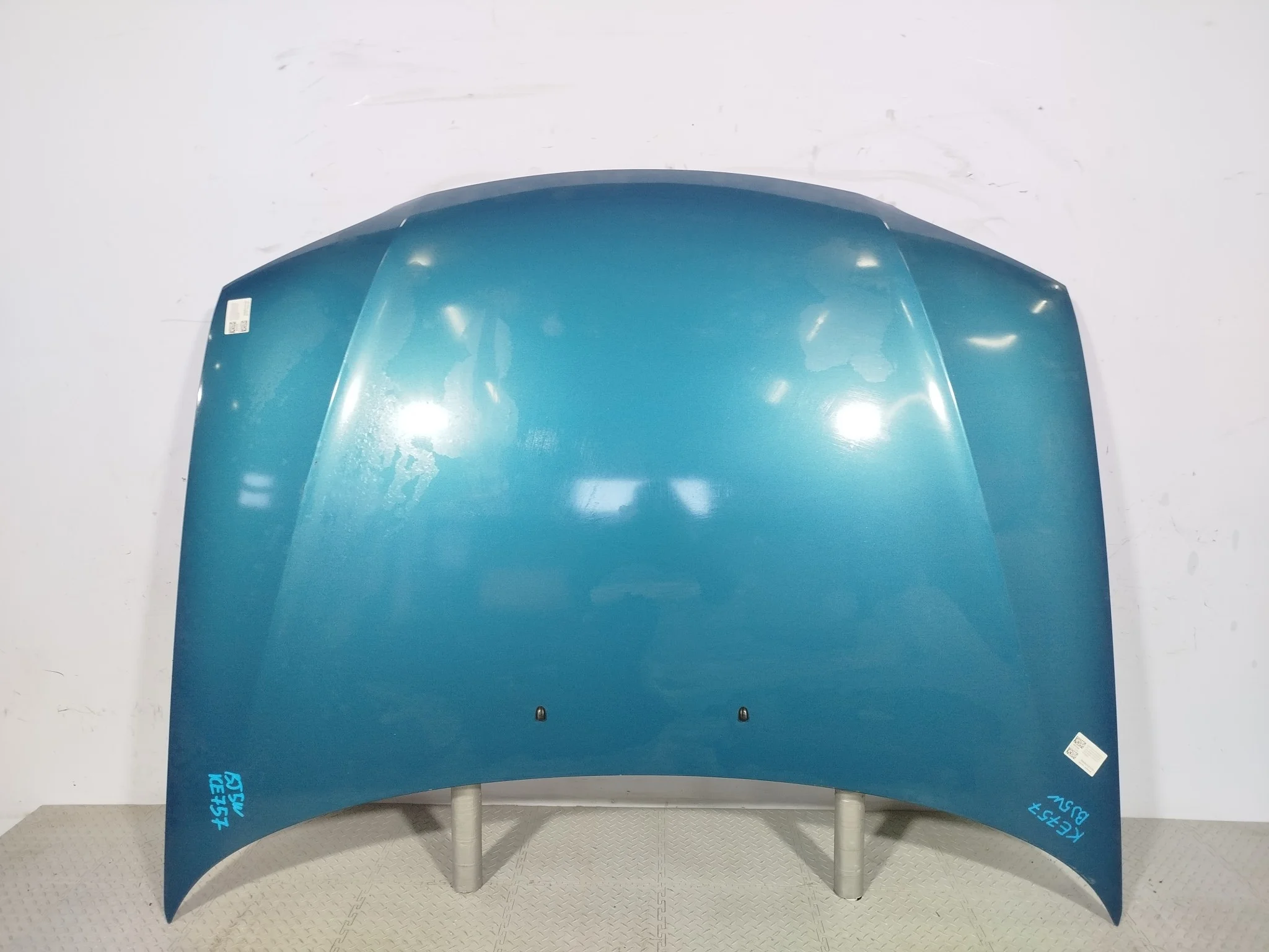 КАПОТ MAZDA 323 FAMILIA B25D52310C зеленый, 18V KE757