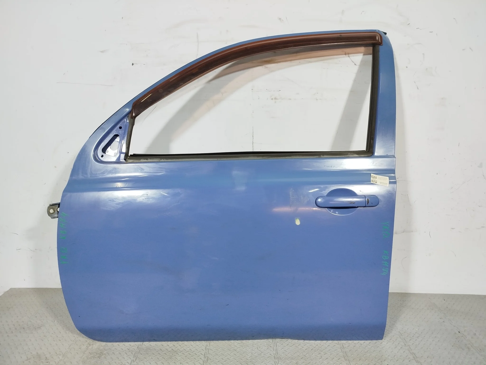 ДВЕРЬ NISSAN MARCH MICRA H0101AX0MM синий, B42 KB1174