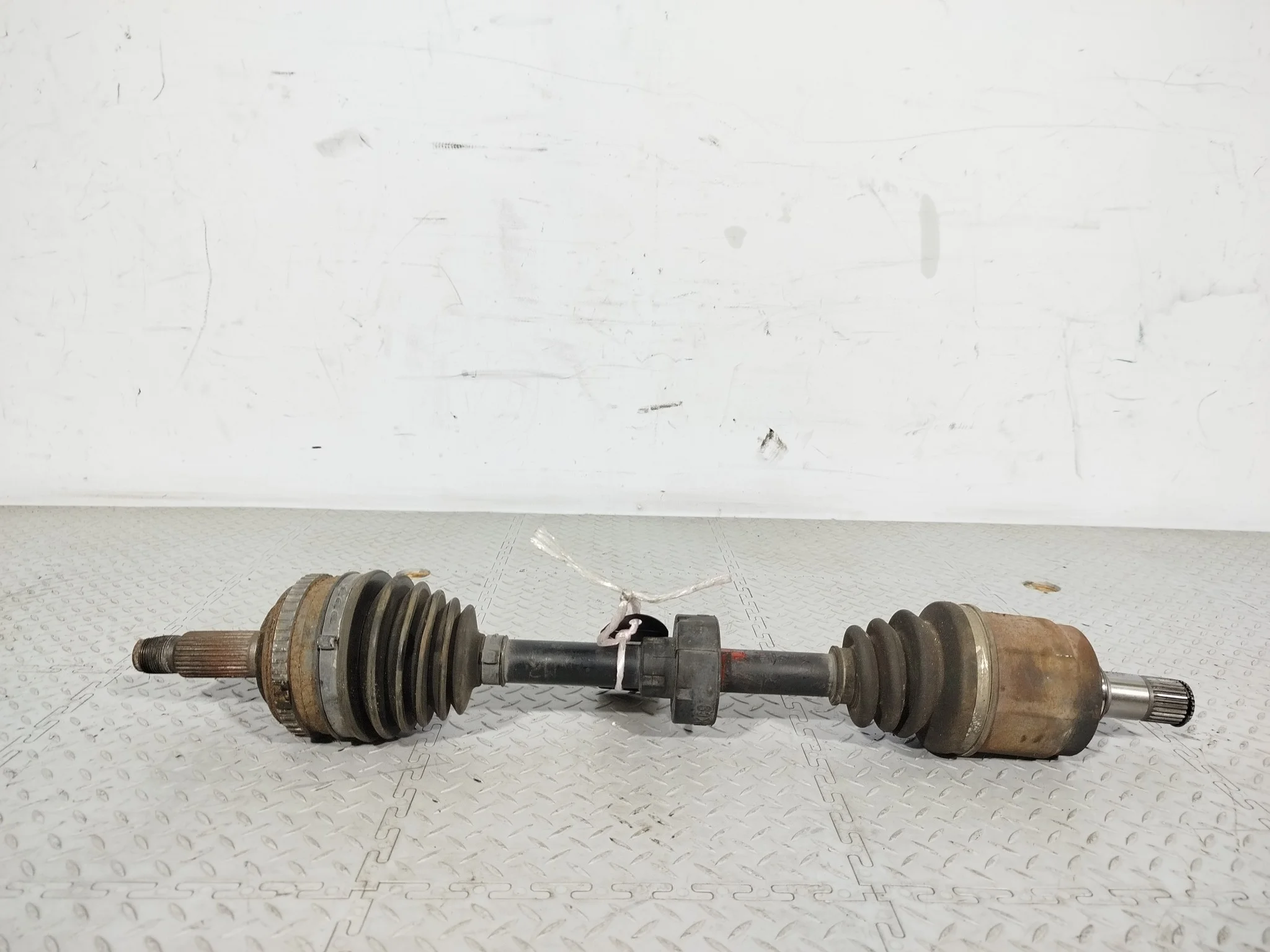 ПРИВОД HONDA ПЕРЕД ЛЕВО 44306S7S010 NA8698