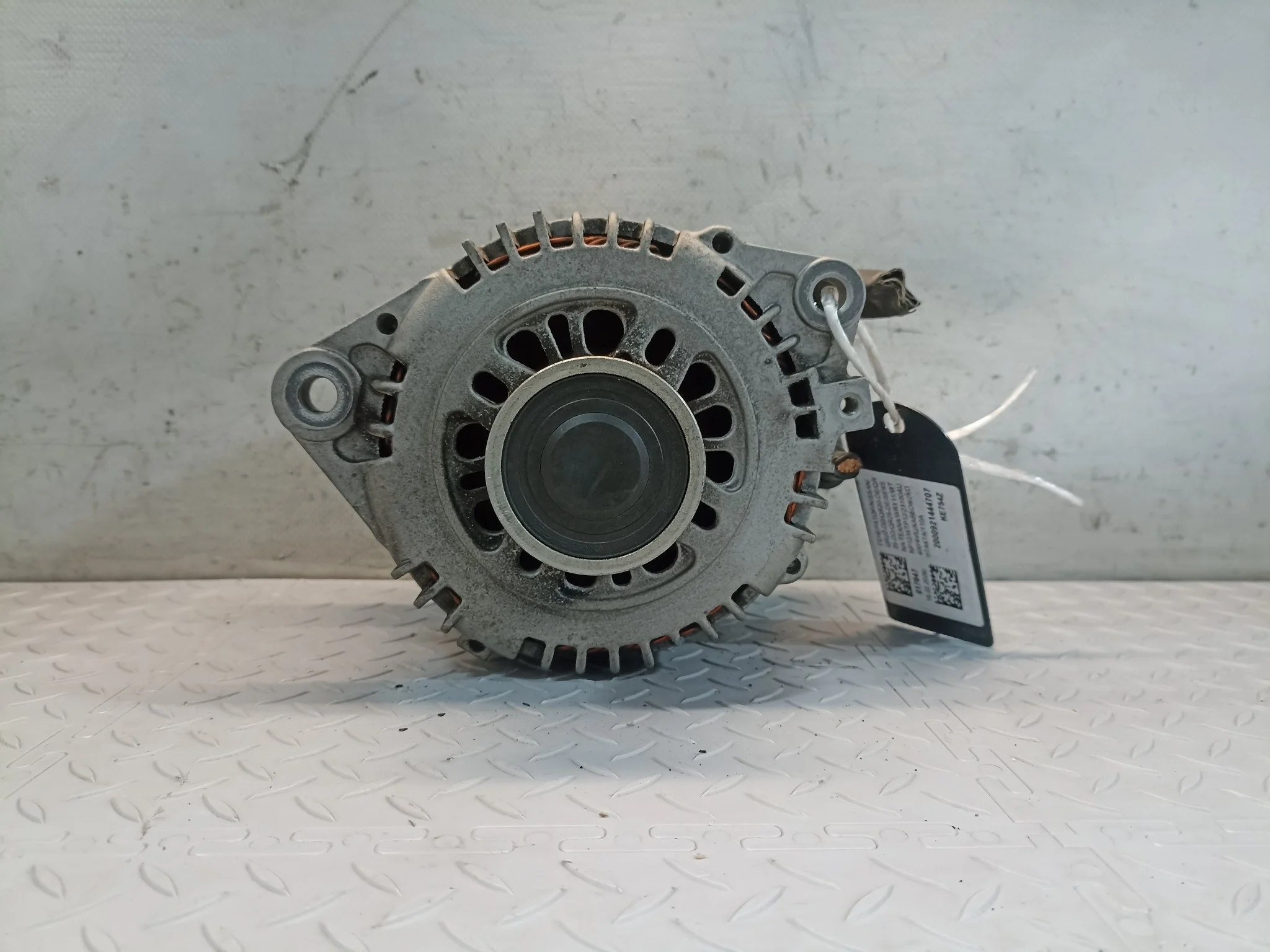 ГЕНЕРАТОР NISSAN 23100AU400 KE754Z