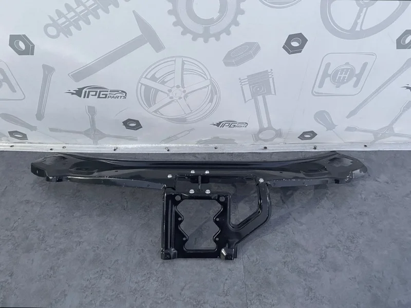 Передняя панель верхняя часть Mercedes-benz W221