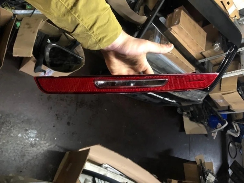 Фонарь в задний бампер Porsche Macan 2014 95B