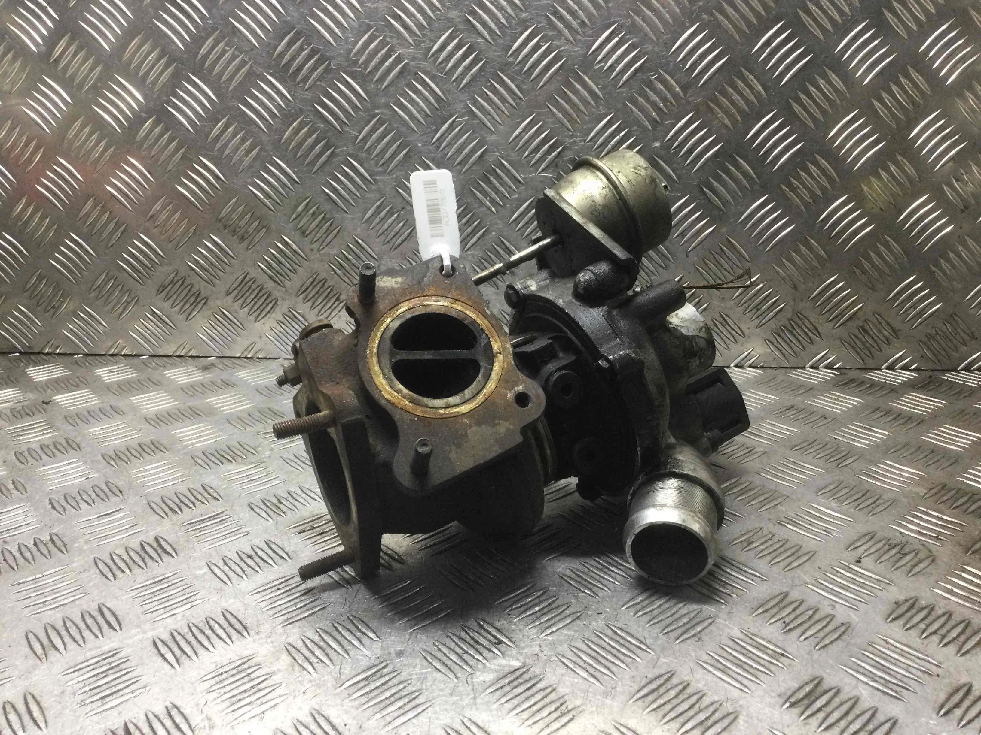 Турбина Peugeot 308 T7 (2007-2011) бензин 1.6 i Механика Х/б