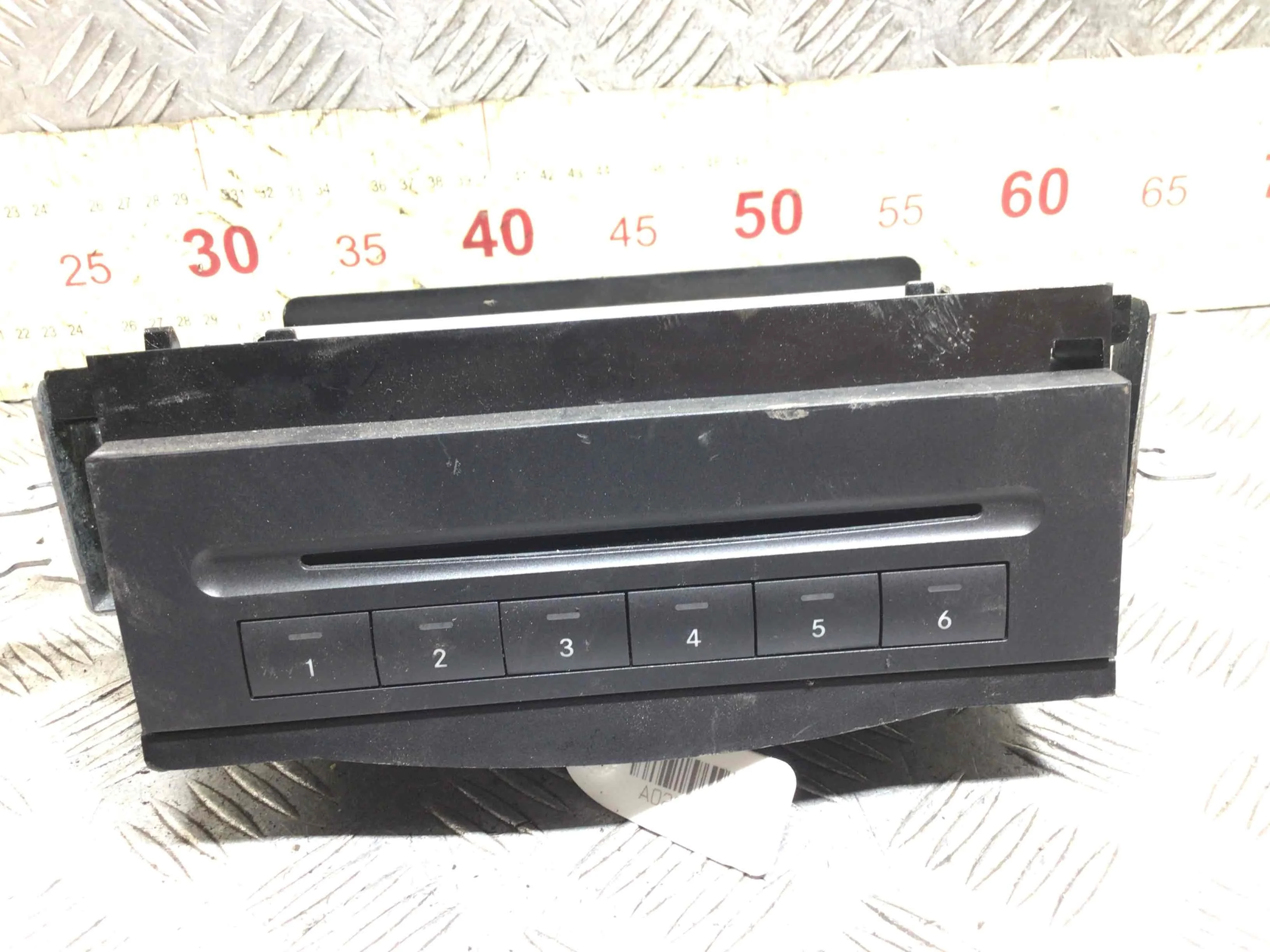 CD-чейнджер Mercedes GL GL (X164) 2006 - 2012 дизель 4.0 CDI Автомат Кроссовер