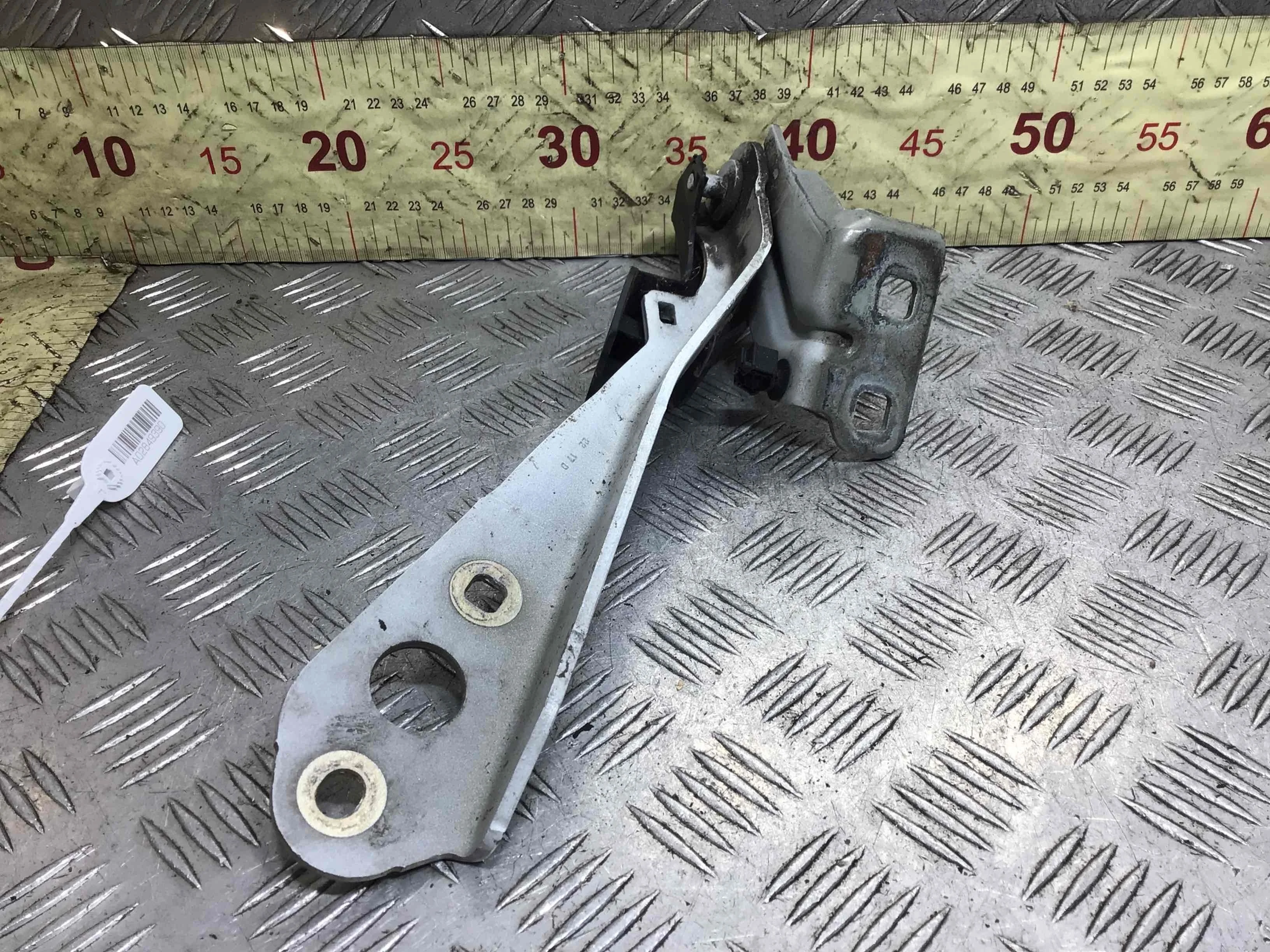 Петля капота правая Renault Master 3 поколение [рестайлинг] (2014-2024) дизель 2.3 DCI Механика Микроавтобус